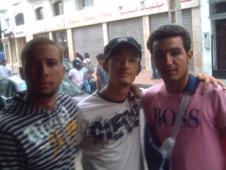 ilyaaaas et aziiiiiiiiiz!!!!!! la hit-claasss!!!lol